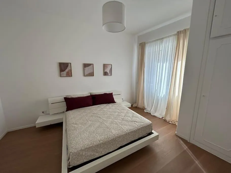 Apartment Momenti Di Serenita A Roma Italy